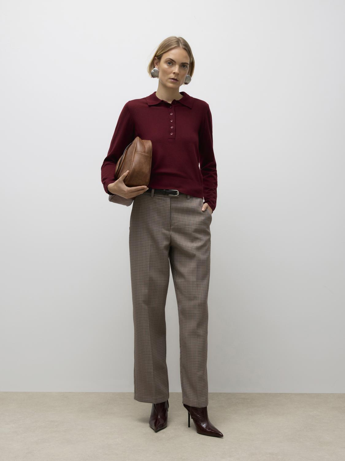 model_shot-front_full